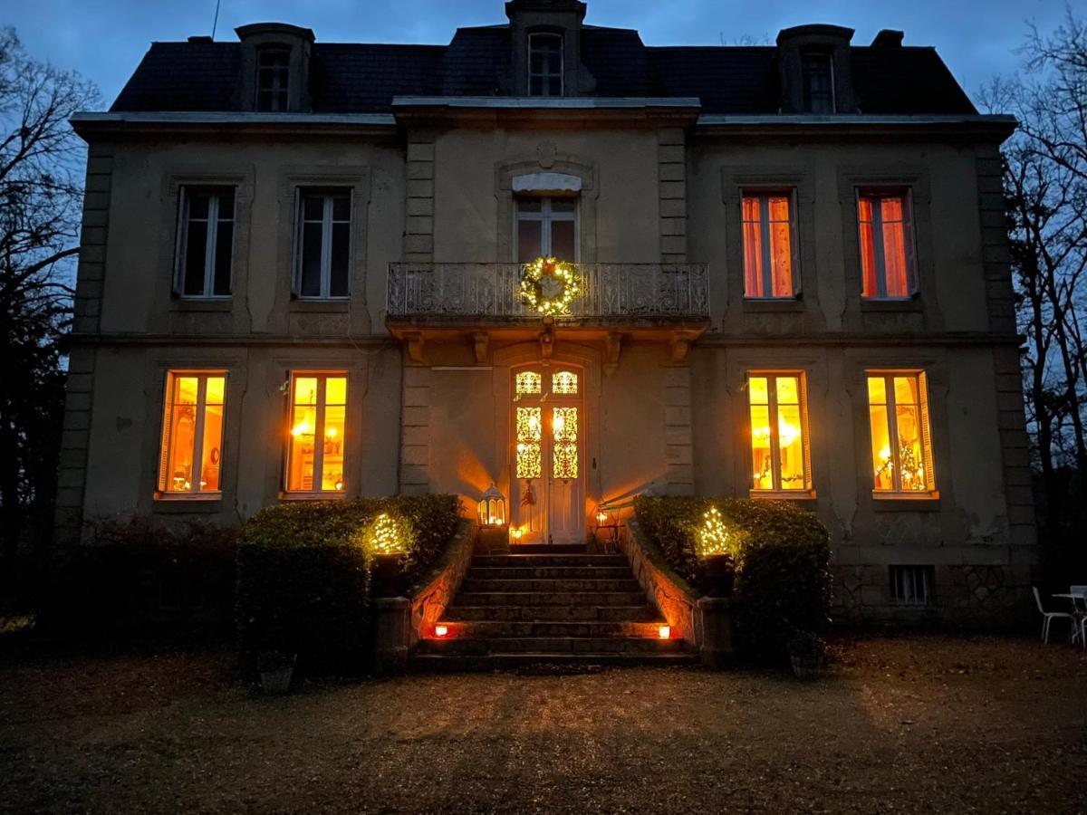 Chateau Du Grand Lucay Bourbon-lʼArchambault Exteriör bild